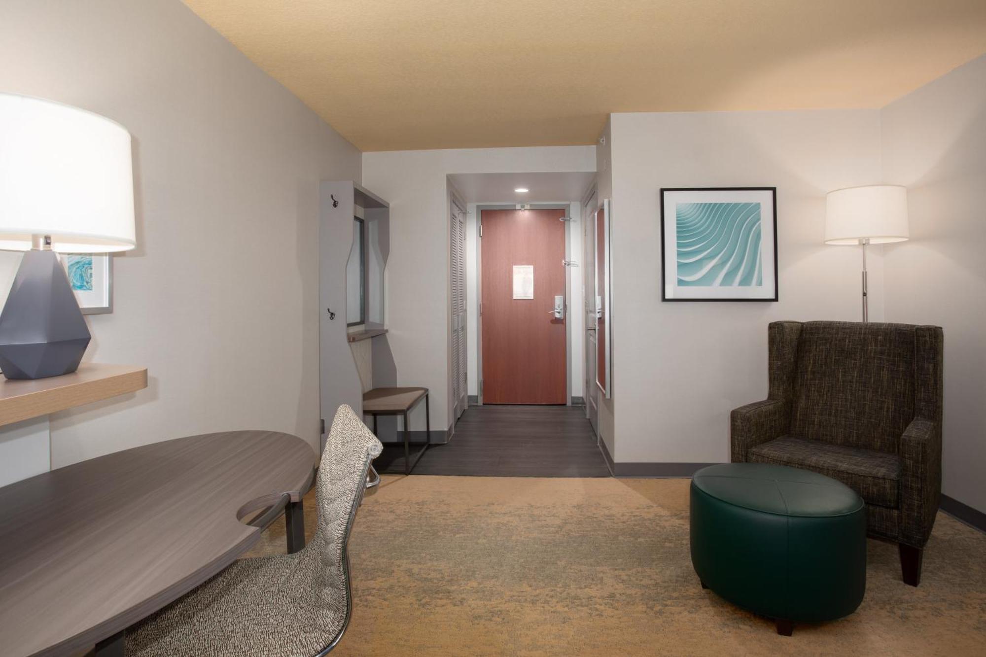 Standard King Room