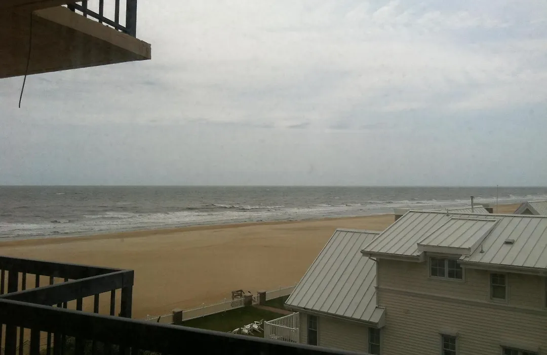 Wyndham Virginia Beach Oceanfront-1