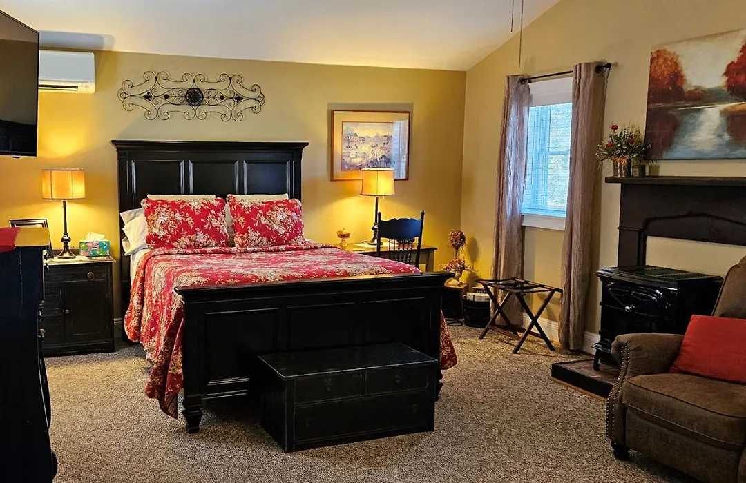 Piney Hill Cottages-1