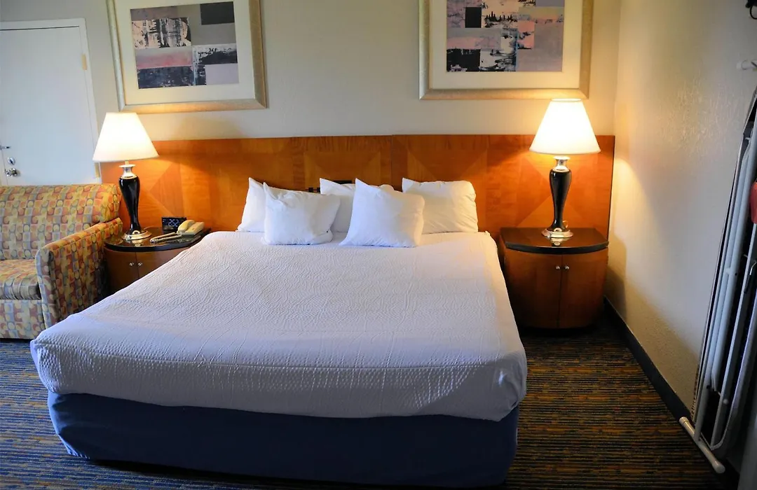 Days Inn By Wyndham Luray Shenandoah-1