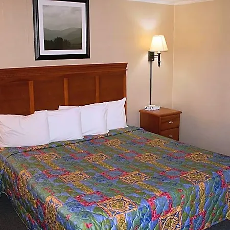 Budget Inn-2