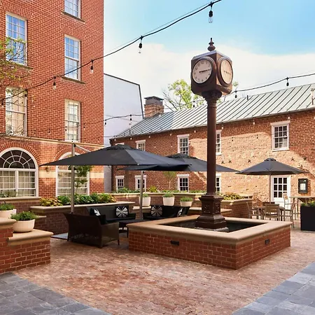 Archer Hotel Old Town Alexandria-3